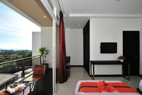 Lae Lay Suites