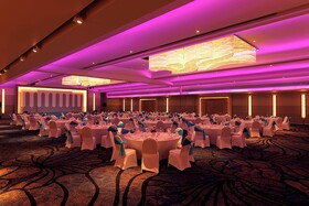 Le Meridien Phuket Beach Resort