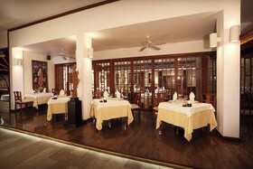 Le Meridien Phuket Beach Resort