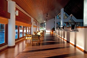 Le Meridien Phuket Beach Resort