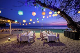 Le Meridien Phuket Beach Resort