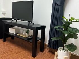 Montana Hotel & Hostel