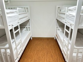 Montana Hotel & Hostel