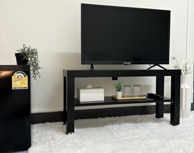 Montana Hotel & Hostel