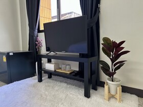 Montana Hotel & Hostel