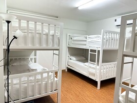 Montana Hotel & Hostel