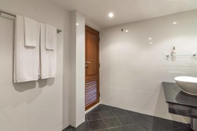 Orchidacea Residence