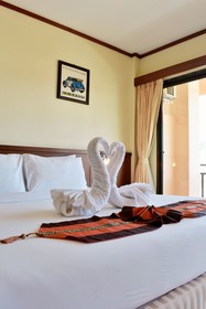 Outdoor Inn Kata Hotel