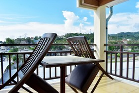 Outdoor Inn Kata Hotel