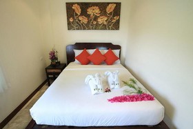 Phunawa Karon Beach Resort & Spa