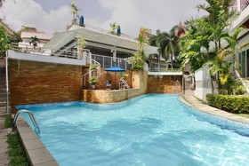 Phunawa Karon Beach Resort & Spa