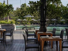 Pullman Phuket Karon Beach Resort