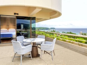 Pullman Phuket Karon Beach Resort