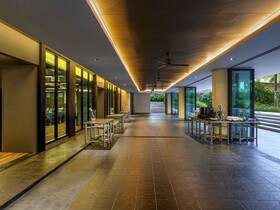 Pullman Phuket Karon Beach Resort