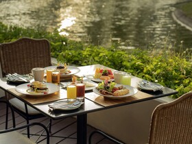 Pullman Phuket Karon Beach Resort