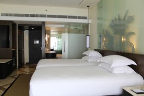 Pullman Phuket Karon Beach Resort