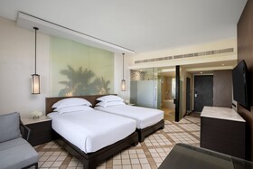 Pullman Phuket Karon Beach Resort