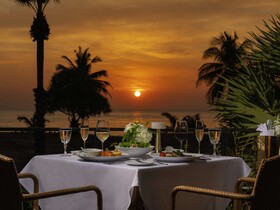 Pullman Phuket Karon Beach Resort