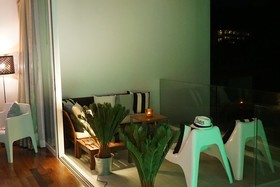 Q Residence