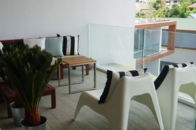 Q Residence