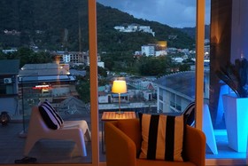 Q Residence
