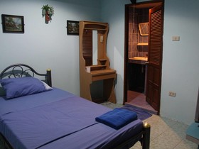Rung Tawan Hostel