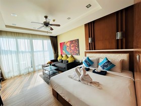 Sea And Sky Condominium by Lofty