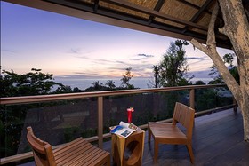 Secret Cliff Villa