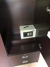 Shots & Dreams Guesthouse