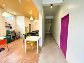 Sleepy Station Hostel