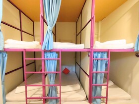 Sleepy Station Hostel