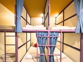 Sleepy Station Hostel