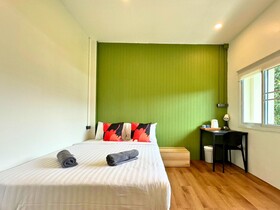 Sleepy Station Hostel