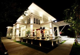The Old Phuket Karon Beach Resort