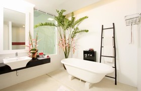 The Old Phuket Karon Beach Resort