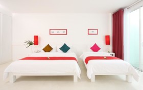 The Old Phuket Karon Beach Resort