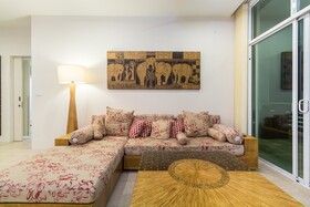 The Palm at Karon Hill by Lofty