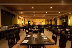 Woraburi Phuket Resort & Spa