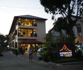 Baan Kata Maytha