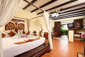 Boomerang Village Resort