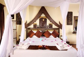 Boomerang Village Resort