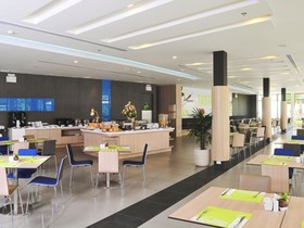 ibis Phuket Kata Hotel