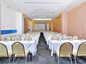 ibis Phuket Kata Hotel