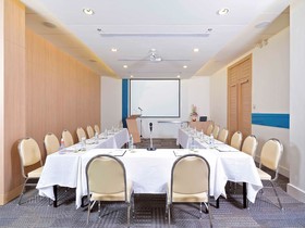 ibis Phuket Kata Hotel
