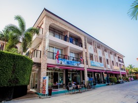 Kata Blue Sea Resort