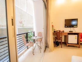 Kata Blue Sea Resort