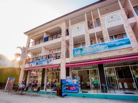 Kata Blue Sea Resort