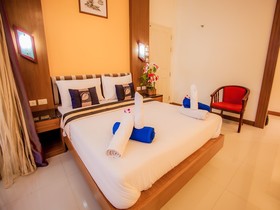 Kata Blue Sea Resort