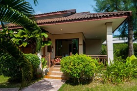 Blu Pine Villa & Pool Access