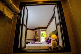 Kata Poolside Resort